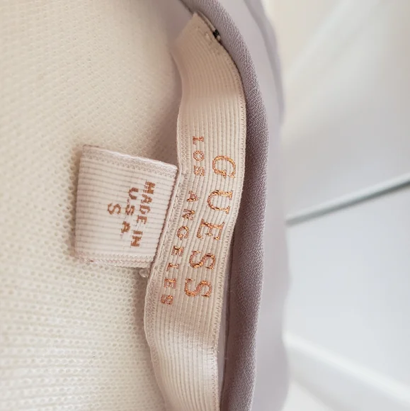 NWOT Guess Ruffle Tank ToP - Picture 4 of 4